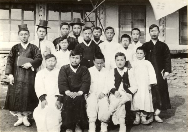 1910 kongjuhign school